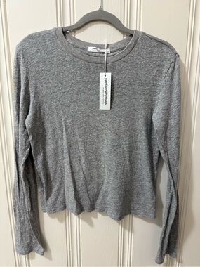 perfectwhitetee Women's Long Sleeve Jamie Crewneck Top - Gray large